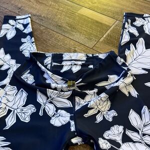 All Fenix Black and White Floral Leggings